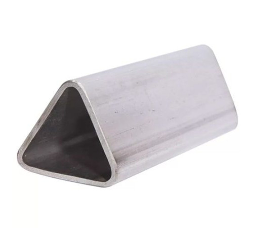 Треугольные трубы в Орше для строительства и металлоконструкций